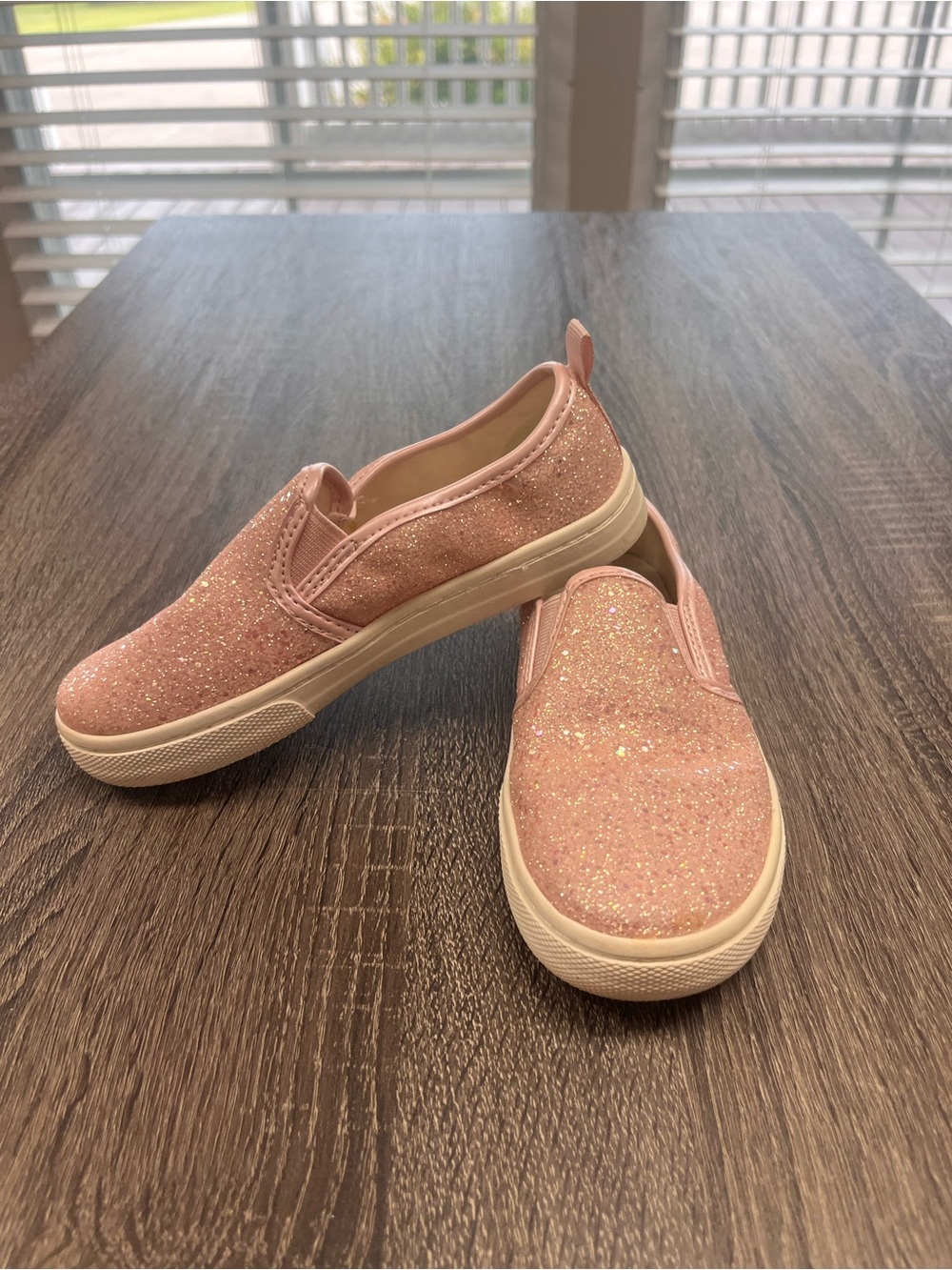 Cat & Jack Glitter Slip-On Sneakers in Light Pink